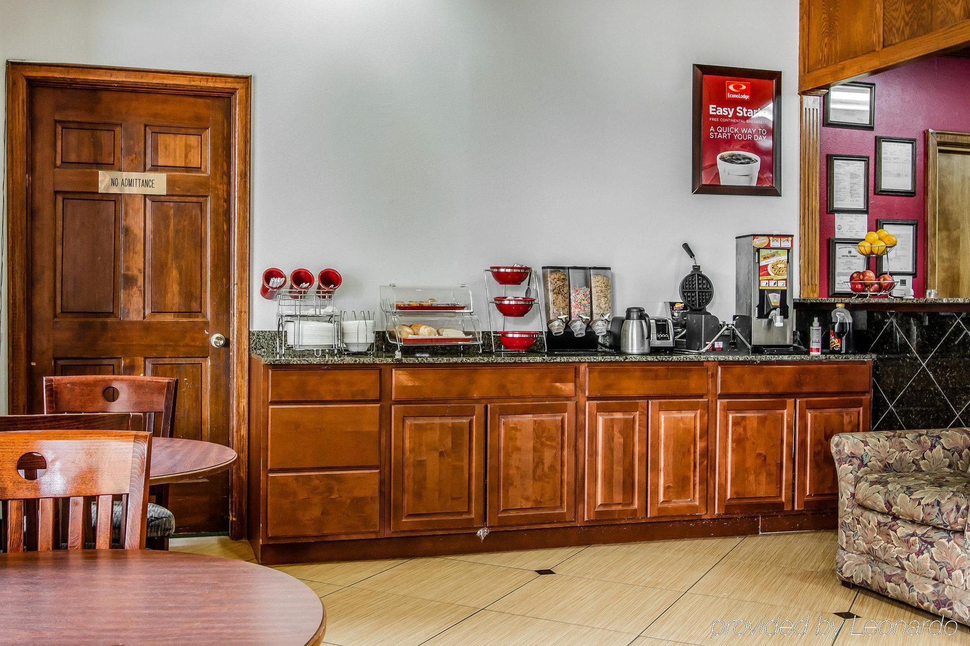 Econo Lodge Inn & Suites Enterprise Ngoại thất bức ảnh