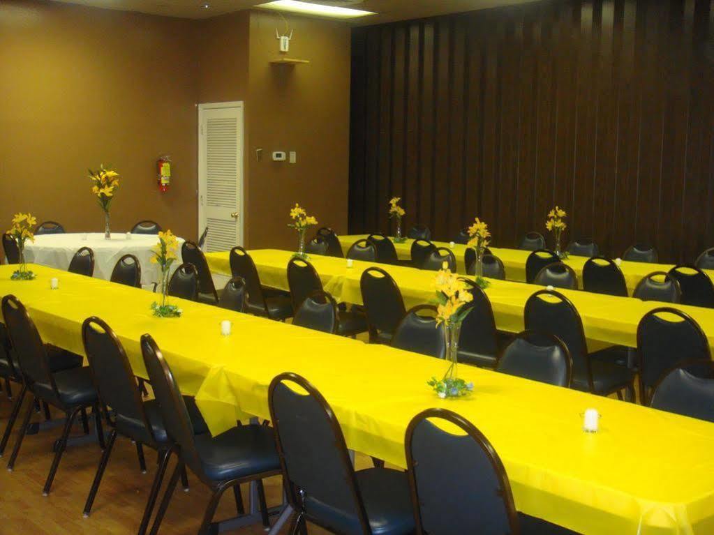 Econo Lodge Inn & Suites Enterprise Ngoại thất bức ảnh